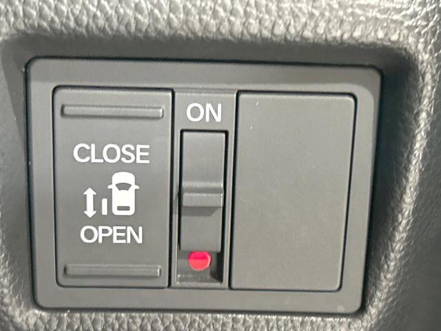 N-BOXカスタム L SDナビ 電動スライド ホンダセンシング バックカメラ 禁煙車 コーナーセンサー スマートキー LEDヘッド 純正14インチアルミ オートハイビーム 車線逸脱警報 オートライト オートエアコン(3枚目)