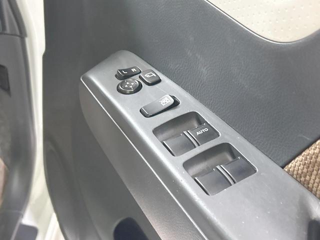 モコ X 純正SDナビ バックカメラ 禁煙車 ETC スマートキー 純正14インチアルミ オートエアコン 革巻きステアリング 盗難防止装置 CD再生 アイドリングストップ プライバシーガラス(42枚目)