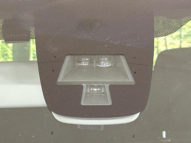 ワゴンＲ ２０周年記念車　ＣＤオーディオ　レーダーブレーキサポート　禁煙車　シートヒーター　スマートキー　ＨＩＤヘッド　オートライト　オートエアコン　純正１５インチＡＷ　アイドリングストップ　ドアバイザー　プライバシーガラス（4枚目）