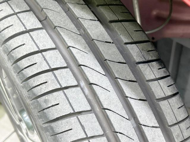 ワゴンＲ ２０周年記念車　ＣＤオーディオ　レーダーブレーキサポート　禁煙車　シートヒーター　スマートキー　ＨＩＤヘッド　オートライト　オートエアコン　純正１５インチＡＷ　アイドリングストップ　ドアバイザー　プライバシーガラス（30枚目）