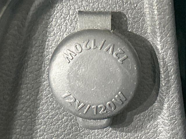 ワゴンＲ ２０周年記念車　ＣＤオーディオ　レーダーブレーキサポート　禁煙車　シートヒーター　スマートキー　ＨＩＤヘッド　オートライト　オートエアコン　純正１５インチＡＷ　アイドリングストップ　ドアバイザー　プライバシーガラス（46枚目）