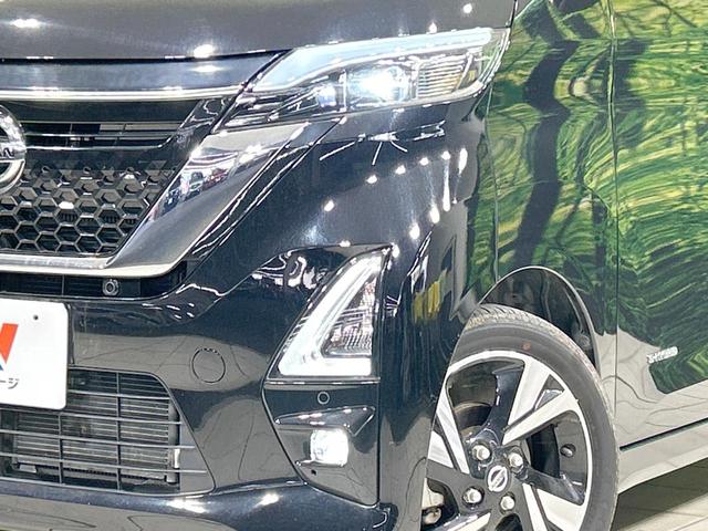 ルークス ハイウェイスター　Ｇターボプロパイロットエディション　両側パワスラ　純正９型ナビ　全周囲カメラ　衝突軽減　プロパイロット　禁煙車　コーナーセンサー　レーンアシスト　スマートキー　ＬＥＤヘッド／フォグ　電動パーキングブレーキ　オートブレーキホールド（12枚目）