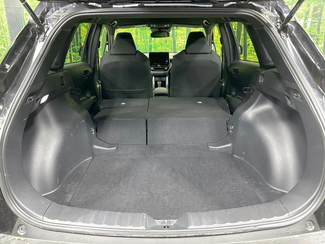 カローラクロス ハイブリッド G バックカメラ セーフティセンス レーダークルーズ 禁煙車 Bluetooth接続 ETC 純正8型ディスプレイ スマートキー LEDヘッド&フォグ オートライト オートエアコン 電動パーキングブレーキ(10枚目)