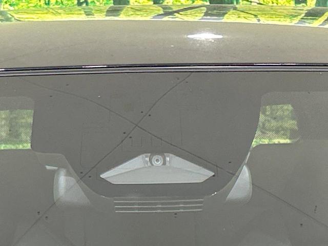 カローラクロス ハイブリッド G バックカメラ セーフティセンス レーダークルーズ 禁煙車 Bluetooth接続 ETC 純正8型ディスプレイ スマートキー LEDヘッド&フォグ オートライト オートエアコン 電動パーキングブレーキ(35枚目)