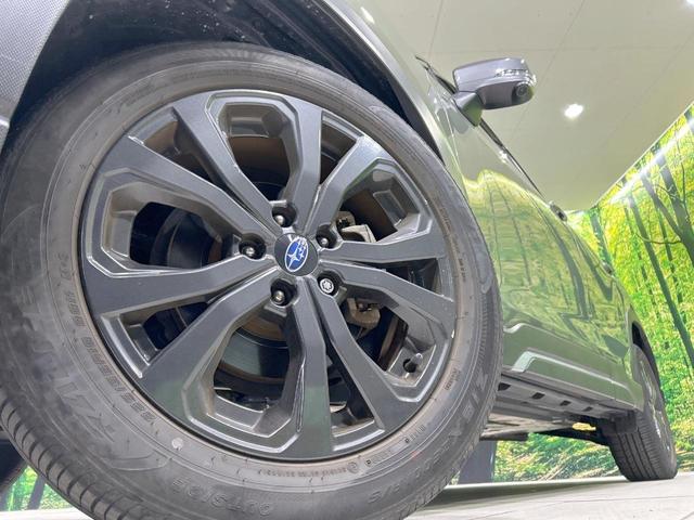 フォレスター スポーツ　４ＷＤ　サンルーフ　サイド・バックカメラ　アイサイト　レーダークルーズ　電動リアゲート　ルーフレール　ハーフレザーシート　全席シートヒーター　コーナーセンサー　スマートキー　パワーシート　ＥＴＣ（13枚目）