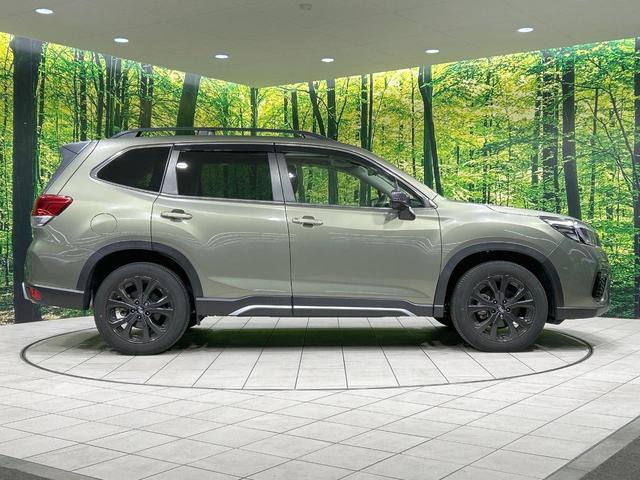 フォレスター スポーツ　４ＷＤ　サンルーフ　サイド・バックカメラ　アイサイト　レーダークルーズ　電動リアゲート　ルーフレール　ハーフレザーシート　全席シートヒーター　コーナーセンサー　スマートキー　パワーシート　ＥＴＣ（27枚目）