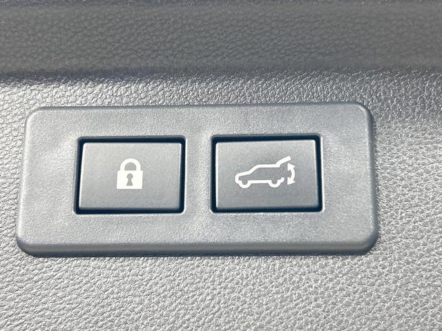 フォレスター スポーツ　４ＷＤ　サンルーフ　サイド・バックカメラ　アイサイト　レーダークルーズ　電動リアゲート　ルーフレール　ハーフレザーシート　全席シートヒーター　コーナーセンサー　スマートキー　パワーシート　ＥＴＣ（40枚目）