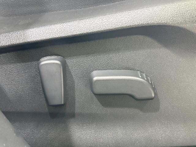 フォレスター スポーツ　４ＷＤ　サンルーフ　サイド・バックカメラ　アイサイト　レーダークルーズ　電動リアゲート　ルーフレール　ハーフレザーシート　全席シートヒーター　コーナーセンサー　スマートキー　パワーシート　ＥＴＣ（45枚目）