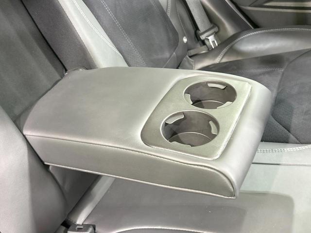 フォレスター スポーツ　４ＷＤ　サンルーフ　サイド・バックカメラ　アイサイト　レーダークルーズ　電動リアゲート　ルーフレール　ハーフレザーシート　全席シートヒーター　コーナーセンサー　スマートキー　パワーシート　ＥＴＣ（52枚目）