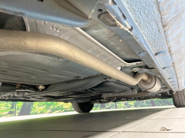 フィット Ｇ　禁煙車　ＣＤオーディオ　キーレスエントリー　エアコン　電動ドアミラー　バニティミラー　ＡＵＸ接続　パワーウィンドウ　衝突安全ボディ　ドアバイザー　盗難防止システム　パワーステアリング（21枚目）