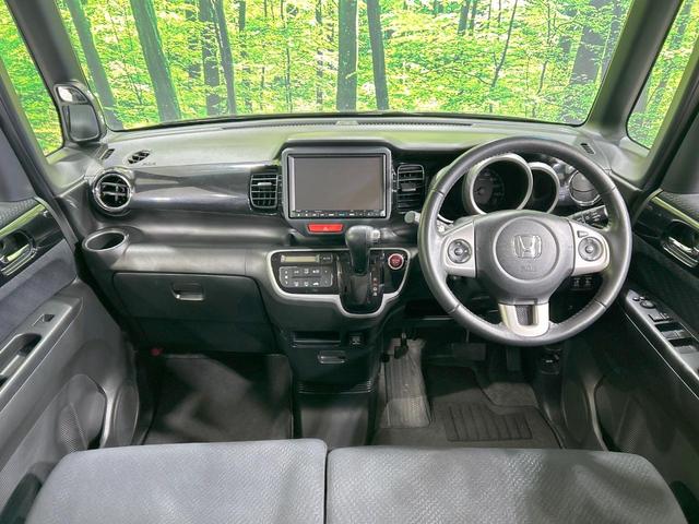 Ｎ－ＢＯＸカスタム Ｇ・ターボパッケージ　純正ナビ　バックカメラ　両側電動スライドドア　クルーズコントロール　禁煙車　Ｂｌｕｅｔｏｏｔｈ再生　ＥＴＣ　ＨＩＤヘッド　パドルシフト　純正１５インチＡＷ　純正革巻きステアリング　スマートキー（2枚目）