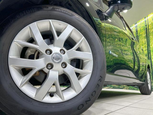 ノート ｅ－パワー　メダリスト　純正ナビ　全周囲カメラ　衝突軽減　禁煙車　コーナーセンサー　レーンアシスト　スマートキー　ＬＥＤヘッド　デジタルインナーミラー　オートライト　オートエアコン　純正１５インチＡＷ　Ｂｌｕｅｔｏｏｔｈ（13枚目）