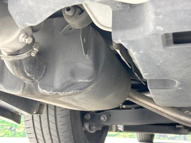 クラウンハイブリッド Ｓ　スポーツスタイル　サンルーフ　純正９型ナビ　バックカメラ　セーフティセンス　レーダークルーズ　禁煙車　ハーフレザーシート　コーナーセンサー　スマートキー　ＬＥＤヘッド　ＥＴＣ　純正１８インチＡＷ　純正革巻きステアリング（21枚目）