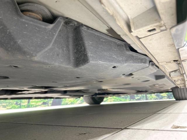 クラウンハイブリッド Ｓ　スポーツスタイル　サンルーフ　純正９型ナビ　バックカメラ　セーフティセンス　レーダークルーズ　禁煙車　ハーフレザーシート　コーナーセンサー　スマートキー　ＬＥＤヘッド　ＥＴＣ　純正１８インチＡＷ　純正革巻きステアリング（23枚目）