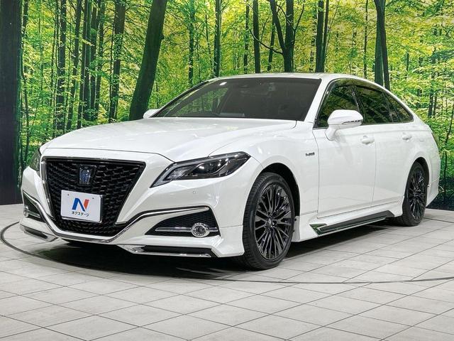 クラウンハイブリッド Ｓ　スポーツスタイル　サンルーフ　純正９型ナビ　バックカメラ　セーフティセンス　レーダークルーズ　禁煙車　ハーフレザーシート　コーナーセンサー　スマートキー　ＬＥＤヘッド　ＥＴＣ　純正１８インチＡＷ　純正革巻きステアリング（24枚目）