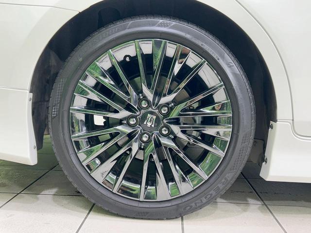 クラウンハイブリッド Ｓ　スポーツスタイル　サンルーフ　純正９型ナビ　バックカメラ　セーフティセンス　レーダークルーズ　禁煙車　ハーフレザーシート　コーナーセンサー　スマートキー　ＬＥＤヘッド　ＥＴＣ　純正１８インチＡＷ　純正革巻きステアリング（28枚目）