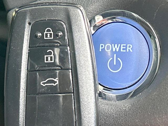 クラウンハイブリッド Ｓ　スポーツスタイル　サンルーフ　純正９型ナビ　バックカメラ　セーフティセンス　レーダークルーズ　禁煙車　ハーフレザーシート　コーナーセンサー　スマートキー　ＬＥＤヘッド　ＥＴＣ　純正１８インチＡＷ　純正革巻きステアリング（38枚目）