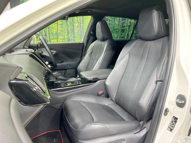 クラウンハイブリッド Ｓ　スポーツスタイル　サンルーフ　純正９型ナビ　バックカメラ　セーフティセンス　レーダークルーズ　禁煙車　ハーフレザーシート　コーナーセンサー　スマートキー　ＬＥＤヘッド　ＥＴＣ　純正１８インチＡＷ　純正革巻きステアリング（44枚目）