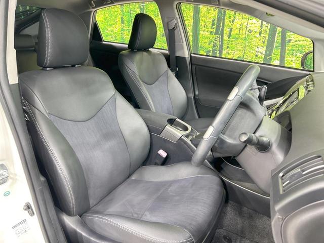 プリウス Ｇ　８型ナビ　バックカメラ　クルーズコントロール　禁煙車　パワーシート　ＥＴＣ　Ｂｌｕｅｔｏｏｔｈ再生　ＨＩＤヘッド　ハーフレザーシート　オートエアコン　純正１５インチＡＷ　純正革巻きステアリング（8枚目）