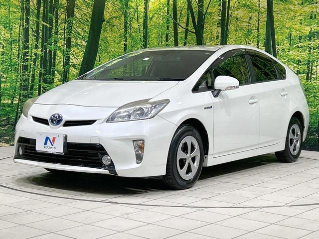 プリウス Ｇ　８型ナビ　バックカメラ　クルーズコントロール　禁煙車　パワーシート　ＥＴＣ　Ｂｌｕｅｔｏｏｔｈ再生　ＨＩＤヘッド　ハーフレザーシート　オートエアコン　純正１５インチＡＷ　純正革巻きステアリング（24枚目）