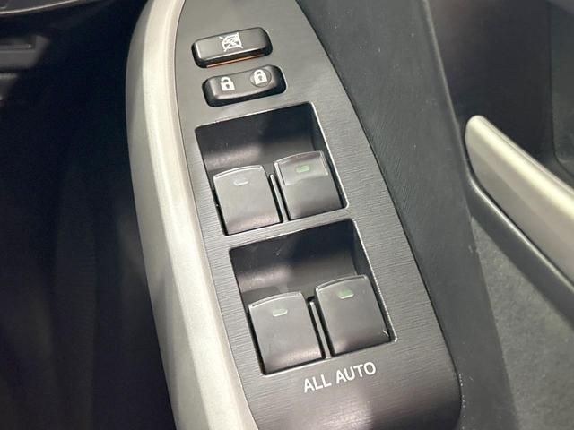 プリウス Ｇ　８型ナビ　バックカメラ　クルーズコントロール　禁煙車　パワーシート　ＥＴＣ　Ｂｌｕｅｔｏｏｔｈ再生　ＨＩＤヘッド　ハーフレザーシート　オートエアコン　純正１５インチＡＷ　純正革巻きステアリング（46枚目）