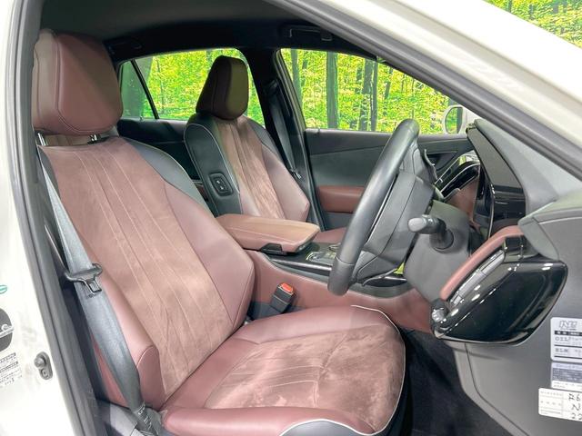 クラウンハイブリッド ＲＳアドバンス　純正ナビ　バックカメラ　セーフティセンス　レーダークルーズ　ブラインドスポットモニター　禁煙車　ハーフレザーシート　メモリー機能付きパワーシート　前席シートヒーター　ＬＥＤヘッド＆フォグ　オートライト（8枚目）