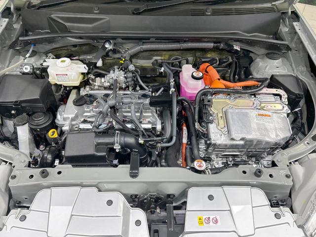 プロボックス ハイブリッドＦ　登録済未使用車　セーフティセンス　バックカメラ　オートマチックハイビーム　ＡＣ１００Ｖ電源　キーレスエントリー　前席パワーウィンドウ　電動格納ミラー　車線逸脱警報　自動防眩インナーミラー（18枚目）