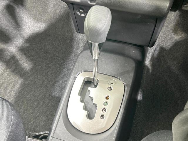 プロボックス ハイブリッドＦ　登録済未使用車　セーフティセンス　バックカメラ　オートマチックハイビーム　ＡＣ１００Ｖ電源　キーレスエントリー　前席パワーウィンドウ　電動格納ミラー　車線逸脱警報　自動防眩インナーミラー（30枚目）