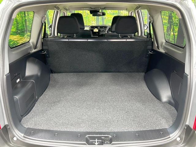 プロボックス ハイブリッドＦ　登録済未使用車　セーフティセンス　バックカメラ　オートマチックハイビーム　ＡＣ１００Ｖ電源　キーレスエントリー　前席パワーウィンドウ　電動格納ミラー　車線逸脱警報　自動防眩インナーミラー（37枚目）