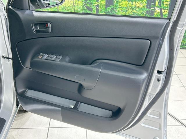 プロボックス ハイブリッドＦ　登録済未使用車　セーフティセンス　バックカメラ　オートマチックハイビーム　ＡＣ１００Ｖ電源　キーレスエントリー　前席パワーウィンドウ　電動格納ミラー　車線逸脱警報　自動防眩インナーミラー（39枚目）