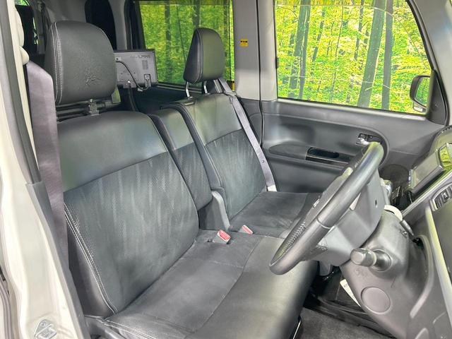 タント カスタムＲＳ　トップエディションＳＡＩＩ　ＨＤＤナビ　バックカメラ　スマートアシスト　両側電動ドア　禁煙車　Ｂｌｕｅｔｏｏｔｈ接続　ＥＴＣ　ＬＥＤヘッド＆フォグ　オートエアコン　オートライト　ハーフレザーシート　スマートキー　盗難防止システム（8枚目）