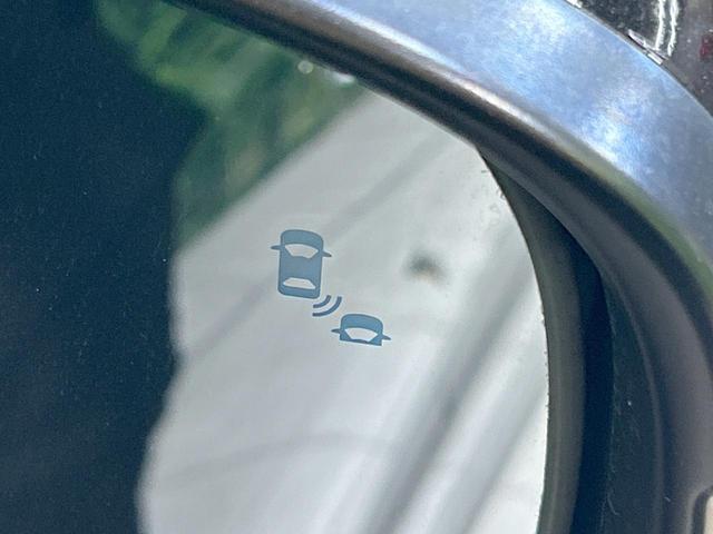 オデッセイ Ｇ・ＥＸ　ホンダセンシング　両側電動スライド　純正８型ナビ　バックカメラ　ホンダセンシング　アダプティブクルーズ　禁煙車　スマートキー　ＬＥＤヘッド　ＥＴＣ　車線逸脱警報　誤発進抑制機能　デュアルオートエアコン　フルセグ（31枚目）