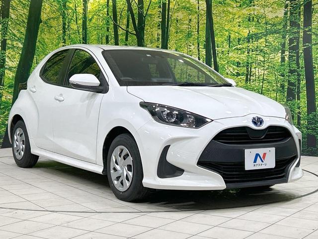 ヤリス ハイブリッドX バックカメラ セーフティセンス レーダークルーズ 禁煙車 Bluetooth再生 ETC2.0 純正ディスプレイ キーレスエントリー オートエアコン オートライト 電動格納ミラー 車線逸脱警報(16枚目)