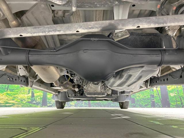 ハイゼットカーゴ ＤＸ　ＳＡＩＩＩ　スマートアシスト　禁煙車　コーナーセンサー　オートハイビーム　キーレスエントリー　プライバシーガラス　横滑り防止装置　パワーウィンドウ　アイドリングストップ　盗難防止装置　衝突安全ボディ（19枚目）
