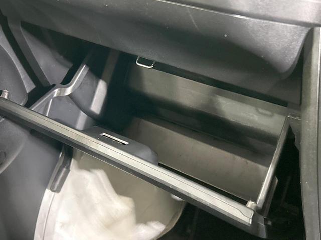 ハイゼットカーゴ ＤＸ　ＳＡＩＩＩ　スマートアシスト　禁煙車　コーナーセンサー　オートハイビーム　キーレスエントリー　プライバシーガラス　横滑り防止装置　パワーウィンドウ　アイドリングストップ　盗難防止装置　衝突安全ボディ（40枚目）