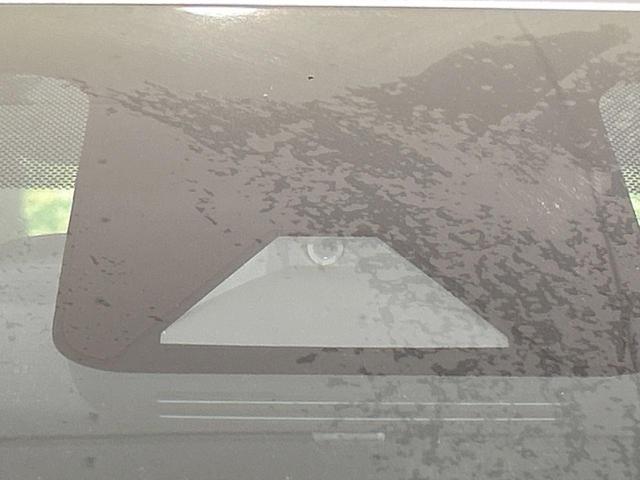 アクア Ｘ　純正ナビ　ＡＣ１００Ｖ電源　セーフティセンス　レーダークルーズ　禁煙車　クリアランスソナー　レーンアシスト　スマートキー　ＬＥＤヘッド　オートマチックハイビーム　オートエアコン　Ｂｌｕｅｔｏｏｔｈ（5枚目）