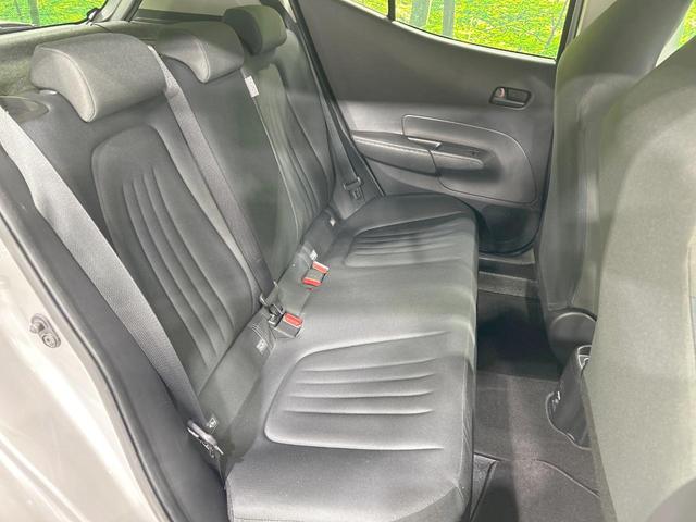 アクア Ｘ　純正ナビ　ＡＣ１００Ｖ電源　セーフティセンス　レーダークルーズ　禁煙車　クリアランスソナー　レーンアシスト　スマートキー　ＬＥＤヘッド　オートマチックハイビーム　オートエアコン　Ｂｌｕｅｔｏｏｔｈ（9枚目）