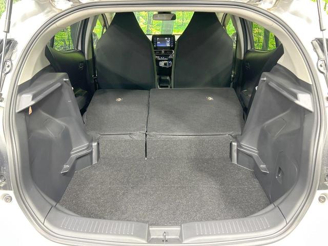 アクア Ｘ　純正ナビ　ＡＣ１００Ｖ電源　セーフティセンス　レーダークルーズ　禁煙車　クリアランスソナー　レーンアシスト　スマートキー　ＬＥＤヘッド　オートマチックハイビーム　オートエアコン　Ｂｌｕｅｔｏｏｔｈ（10枚目）