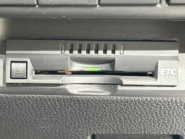 アクア Ｘ　純正ナビ　ＡＣ１００Ｖ電源　セーフティセンス　レーダークルーズ　禁煙車　クリアランスソナー　レーンアシスト　スマートキー　ＬＥＤヘッド　オートマチックハイビーム　オートエアコン　Ｂｌｕｅｔｏｏｔｈ（32枚目）