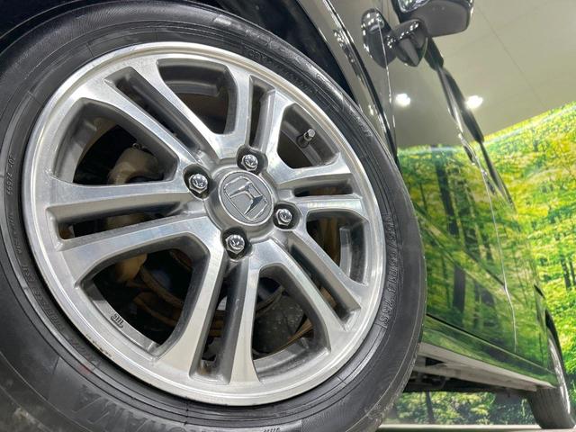 Ｎ－ＢＯＸカスタム Ｇ・Ｌパッケージ　電動スライド　バックカメラ　禁煙車　スマートキー　ＨＩＤヘッド　オートライト　オートエアコン　純正１４インチＡＷ　ＣＤ／ＤＶＤ再生　地デジ　ＨＩＤフォグ　アイドリングストップ　プライバシーガラス（13枚目）