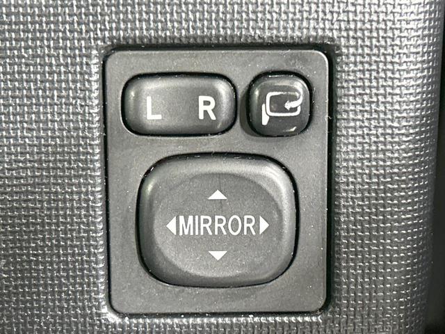 スペイド G 純正ナビ バックカメラ 電動スライド 禁煙車 Bluetooth再生 ETC HIDヘッド オートライト オートエアコン スマートキー 純正革巻きステアリング プッシュスタート CD/DVD再生(46枚目)