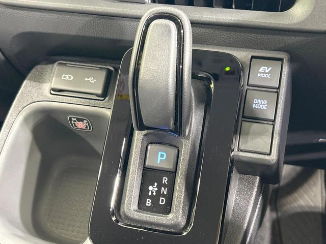 シエンタ ハイブリッドＺ　純正１０型ナビ　全周囲カメラ　セーフティセンス　レーダークルーズ　両側電動ドア　ブラインドスポットモニター　禁煙車　Ｂｌｕｅｔｏｏｔｈ再生　ＥＴＣ　ＬＥＤヘッド　オートマチックハイビーム　スマートキー（31枚目）