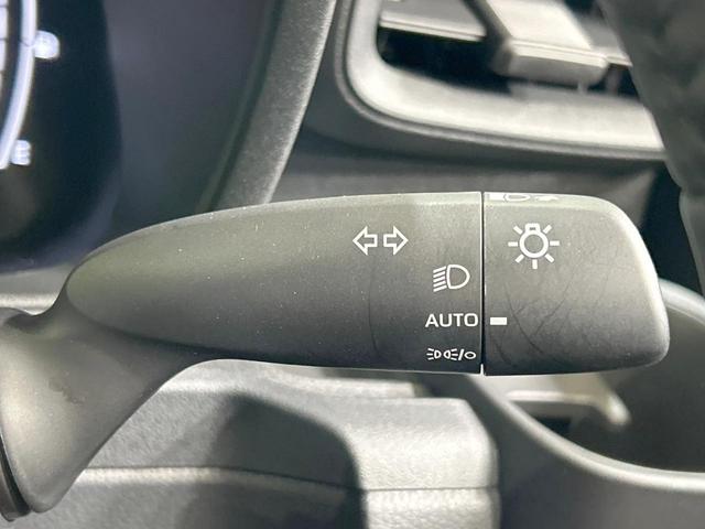 シエンタ ハイブリッドＺ　純正１０型ナビ　全周囲カメラ　セーフティセンス　レーダークルーズ　両側電動ドア　ブラインドスポットモニター　禁煙車　Ｂｌｕｅｔｏｏｔｈ再生　ＥＴＣ　ＬＥＤヘッド　オートマチックハイビーム　スマートキー（51枚目）