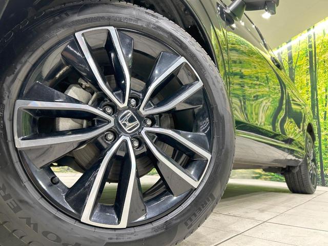 ヴェゼル ｅ：ＨＥＶ　Ｚ　純正ナビ　バックカメラ　ホンダセンシング　アダプティブクルーズ　ブラインドスポットモニター　禁煙車　Ｂｌｕｅｔｏｏｔｈ再生　ＥＴＣ２．０　ＬＥＤヘッド＆フォグ　電動リアゲート　前席シートヒーター（13枚目）