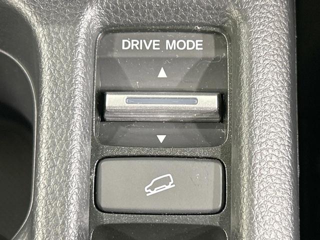 ヴェゼル ｅ：ＨＥＶ　Ｚ　純正ナビ　バックカメラ　ホンダセンシング　アダプティブクルーズ　ブラインドスポットモニター　禁煙車　Ｂｌｕｅｔｏｏｔｈ再生　ＥＴＣ２．０　ＬＥＤヘッド＆フォグ　電動リアゲート　前席シートヒーター（32枚目）