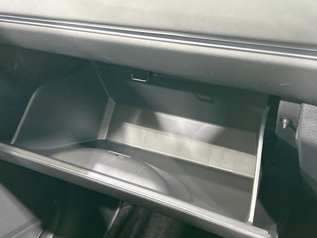 ヴェゼル ｅ：ＨＥＶ　Ｚ　純正ナビ　バックカメラ　ホンダセンシング　アダプティブクルーズ　ブラインドスポットモニター　禁煙車　Ｂｌｕｅｔｏｏｔｈ再生　ＥＴＣ２．０　ＬＥＤヘッド＆フォグ　電動リアゲート　前席シートヒーター（45枚目）