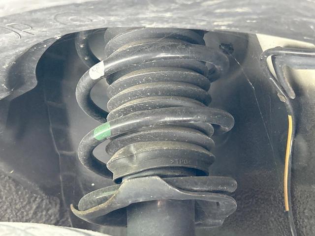 タフト Ｇターボ　クロムベンチャー　ガラスルーフ　ＳＤナビ　バックカメラ　スマートアシスト　アダプティブクルーズ　禁煙車　前席シートヒーター　コーナーセンサー　レーンアシスト　スマートキー　ＬＥＤヘッド／フォグ　電動サイドブレーキ（23枚目）