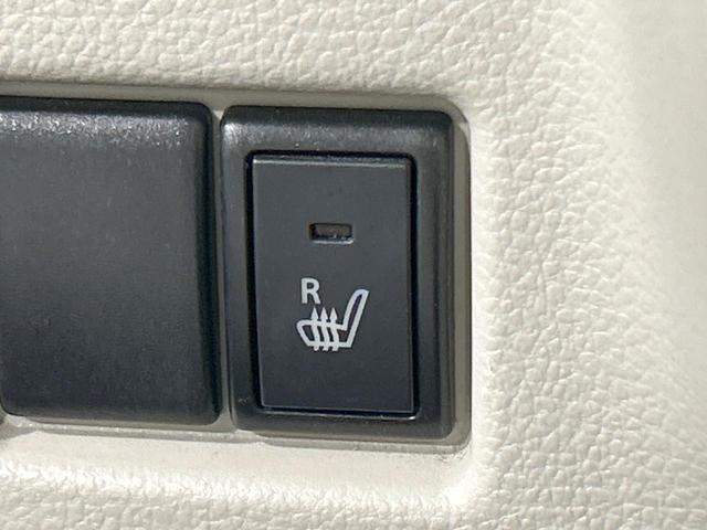 スペーシア ハイブリッドＸ　純正ナビ　両側電動ドア　禁煙車　Ｂｌｕｅｔｏｏｔｈ再生　シートヒーター　スマートキー　オートライト　電動格納ミラー　後席ロールサンシェード　ベージュ内装　ボックス付アームレスト　シートバックポケット（5枚目）