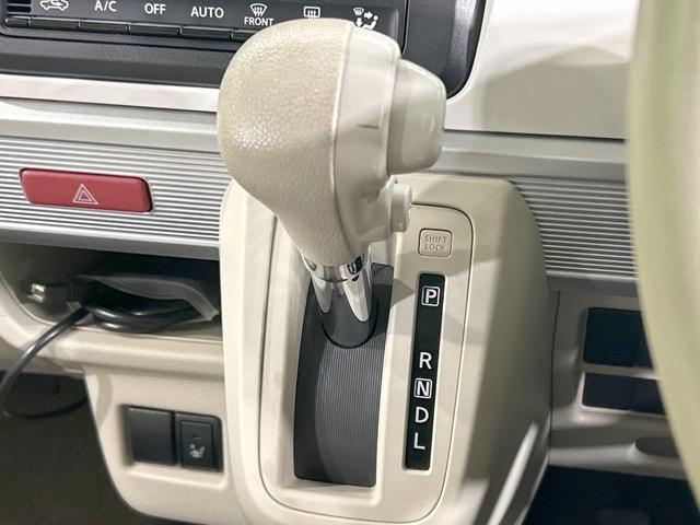 スペーシア ハイブリッドＸ　純正ナビ　両側電動ドア　禁煙車　Ｂｌｕｅｔｏｏｔｈ再生　シートヒーター　スマートキー　オートライト　電動格納ミラー　後席ロールサンシェード　ベージュ内装　ボックス付アームレスト　シートバックポケット（30枚目）