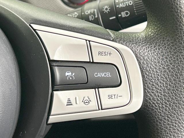 フィット ｅ：ＨＥＶクロスター　純正９型ナビ　バックカメラ　ホンダセンシング　アダプティブクルーズ　禁煙車　コーナーセンサー　レーンアシスト　スマートキー　ＬＥＤヘッド／フォグ　オートハイビーム　オートライト　オートエアコン（6枚目）